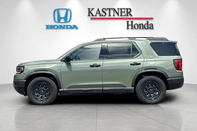 New 2026 Ash Green Metallic Honda TrailSport Blackout Elite image 7
