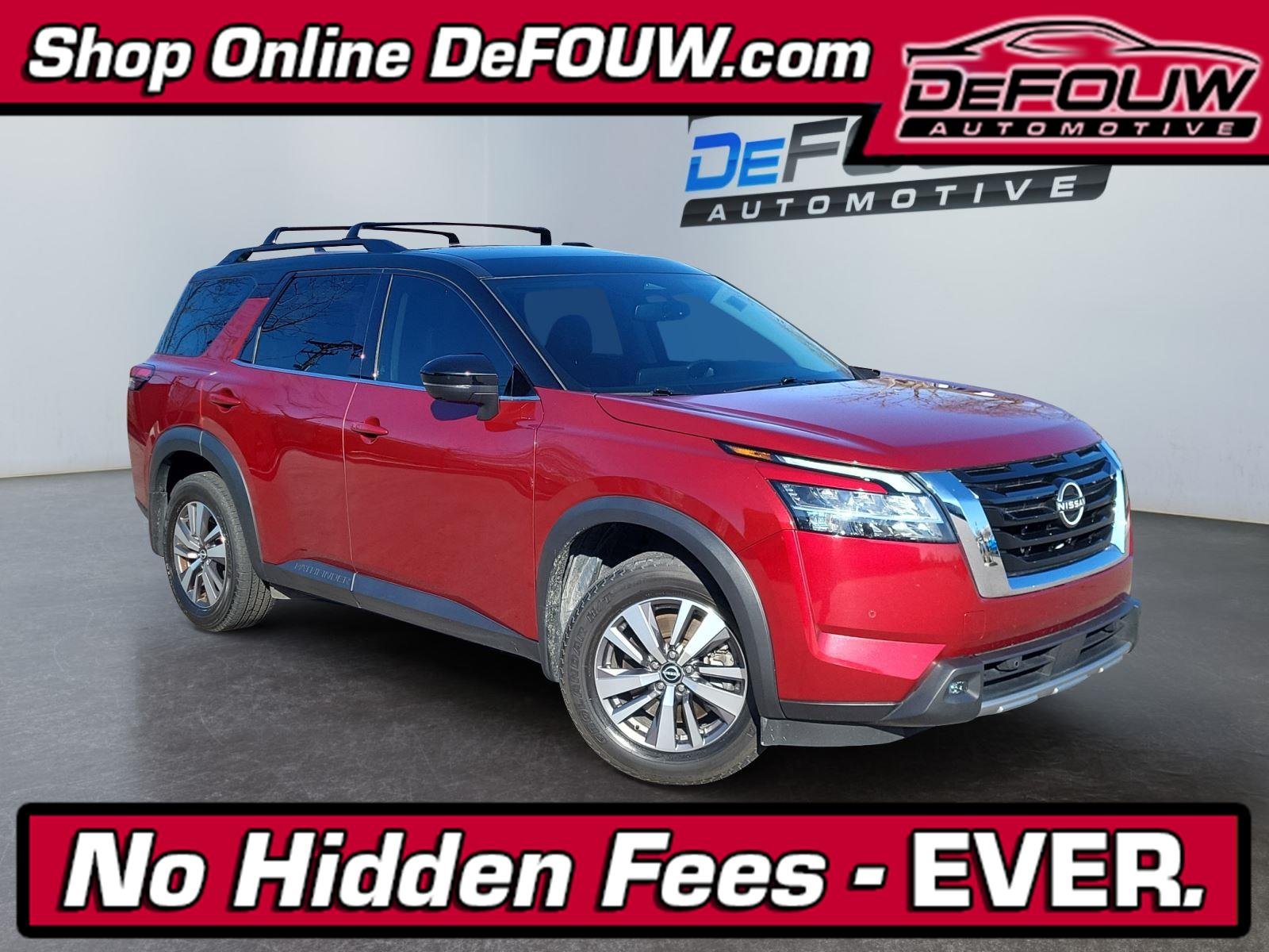 2022 Nissan Pathfinder SL