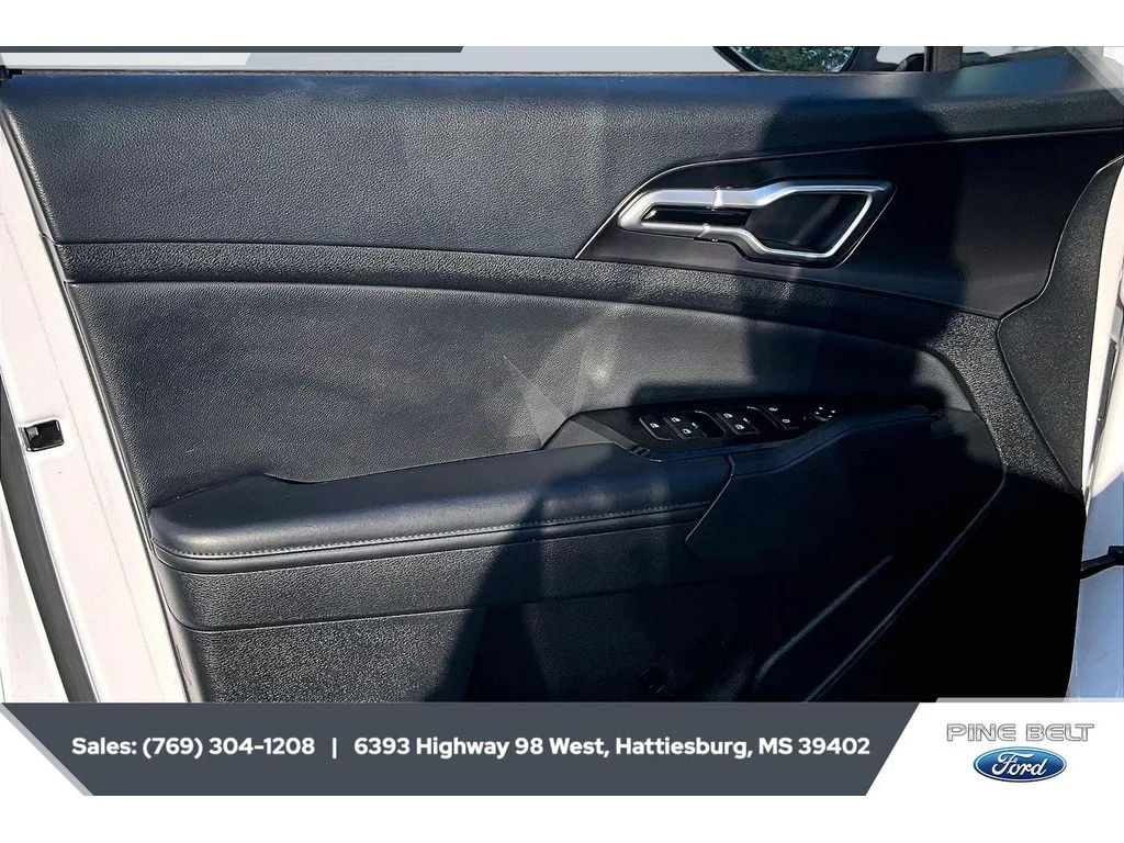 Used 2023 Glacial White Pearl Kia EX image 16