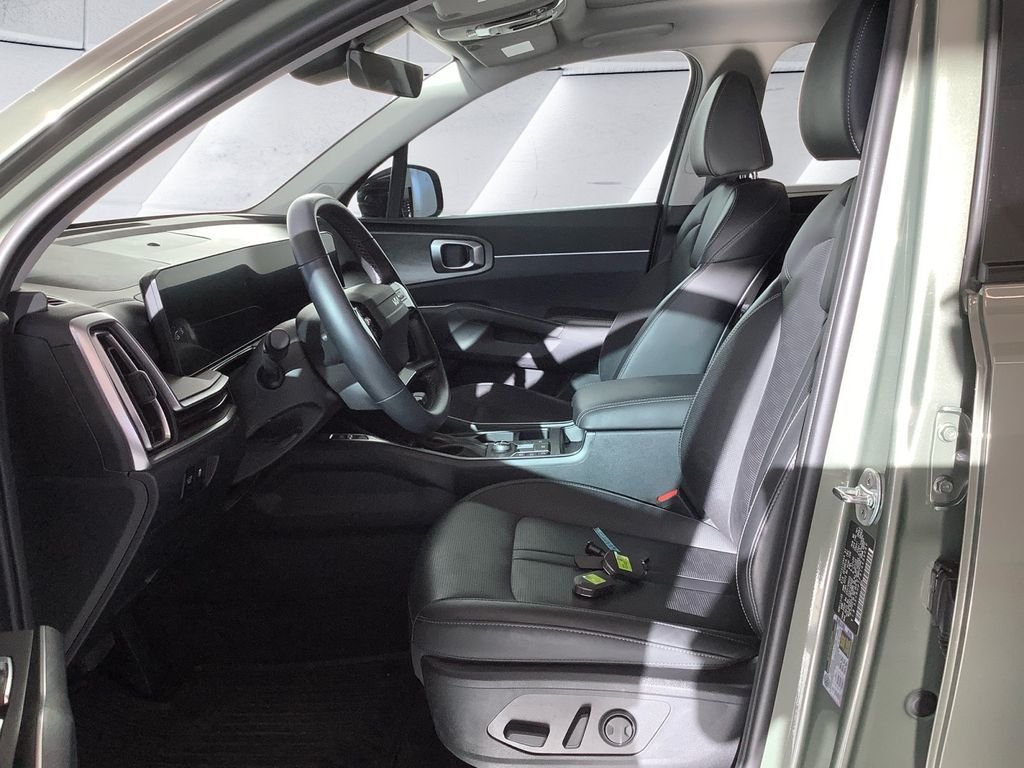 Used 2026 Green Kia X-Line EX image 7