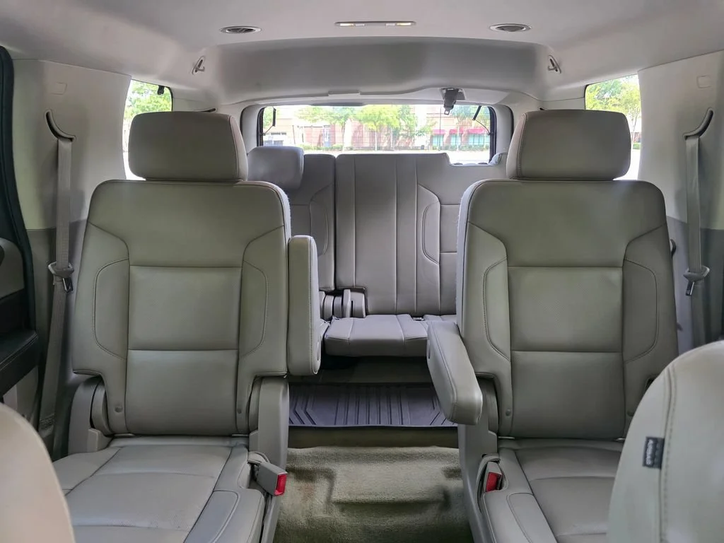 Used 2016 IRIDESCENT PEARL TRICOAT Chevrolet LTZ image 21
