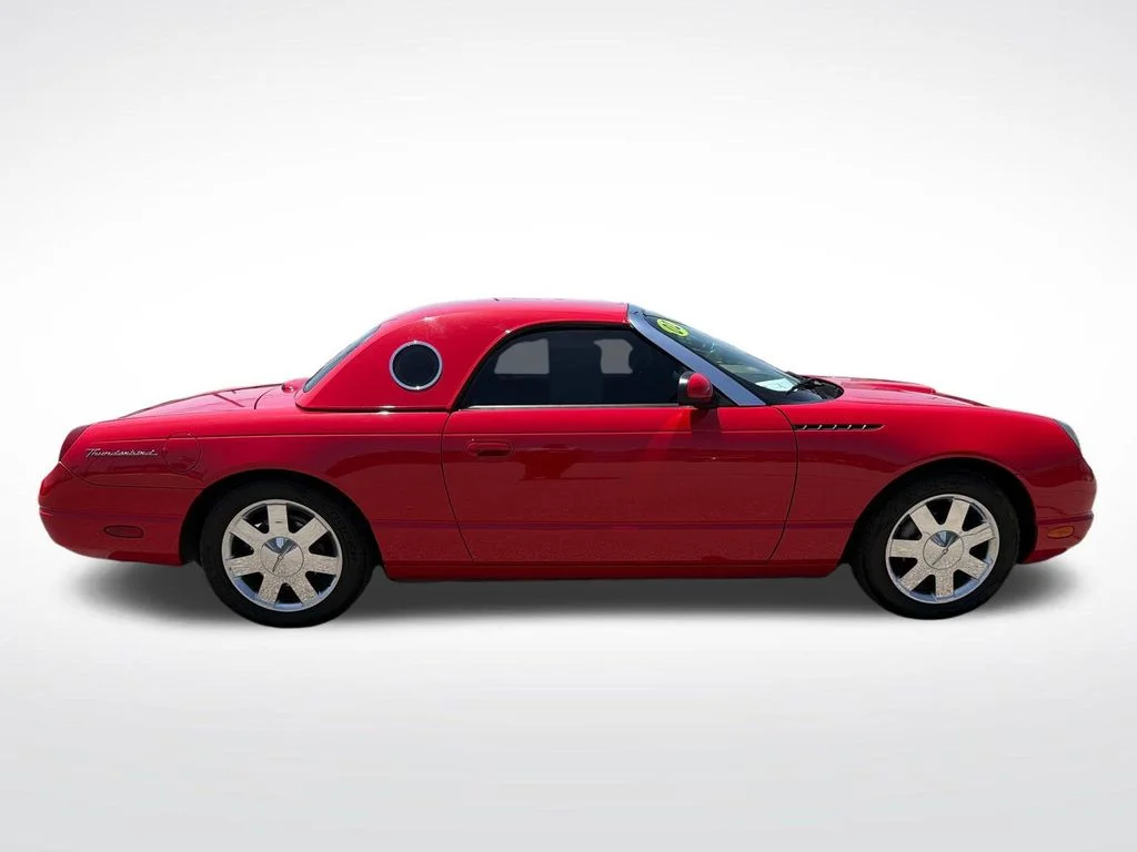 Used 2002 Red Ford Base image 9