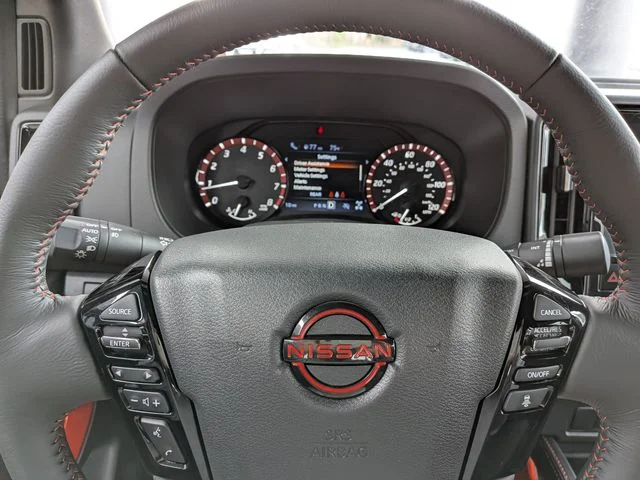 2025 Nissan Frontier PRO-4X - Photo 25