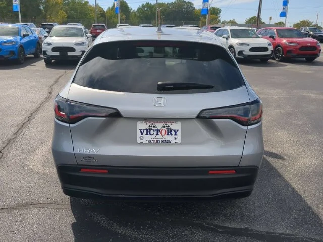 New 2027 Solar Silver Metallic Honda LX image 7