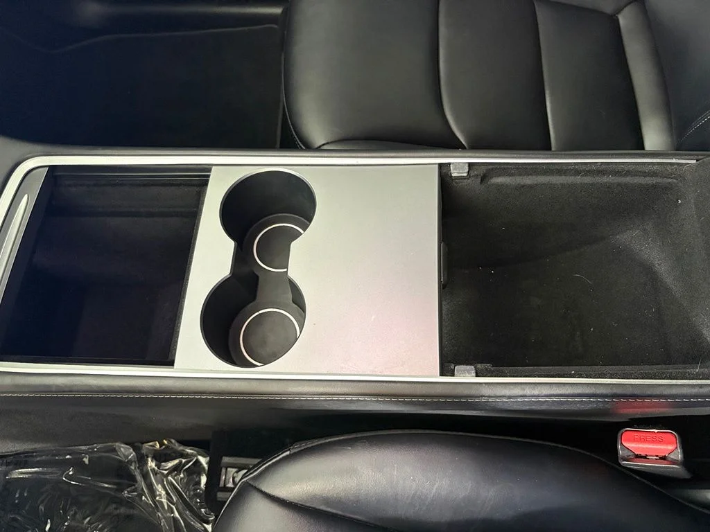 Used 2022 Gray Tesla Performance image 30