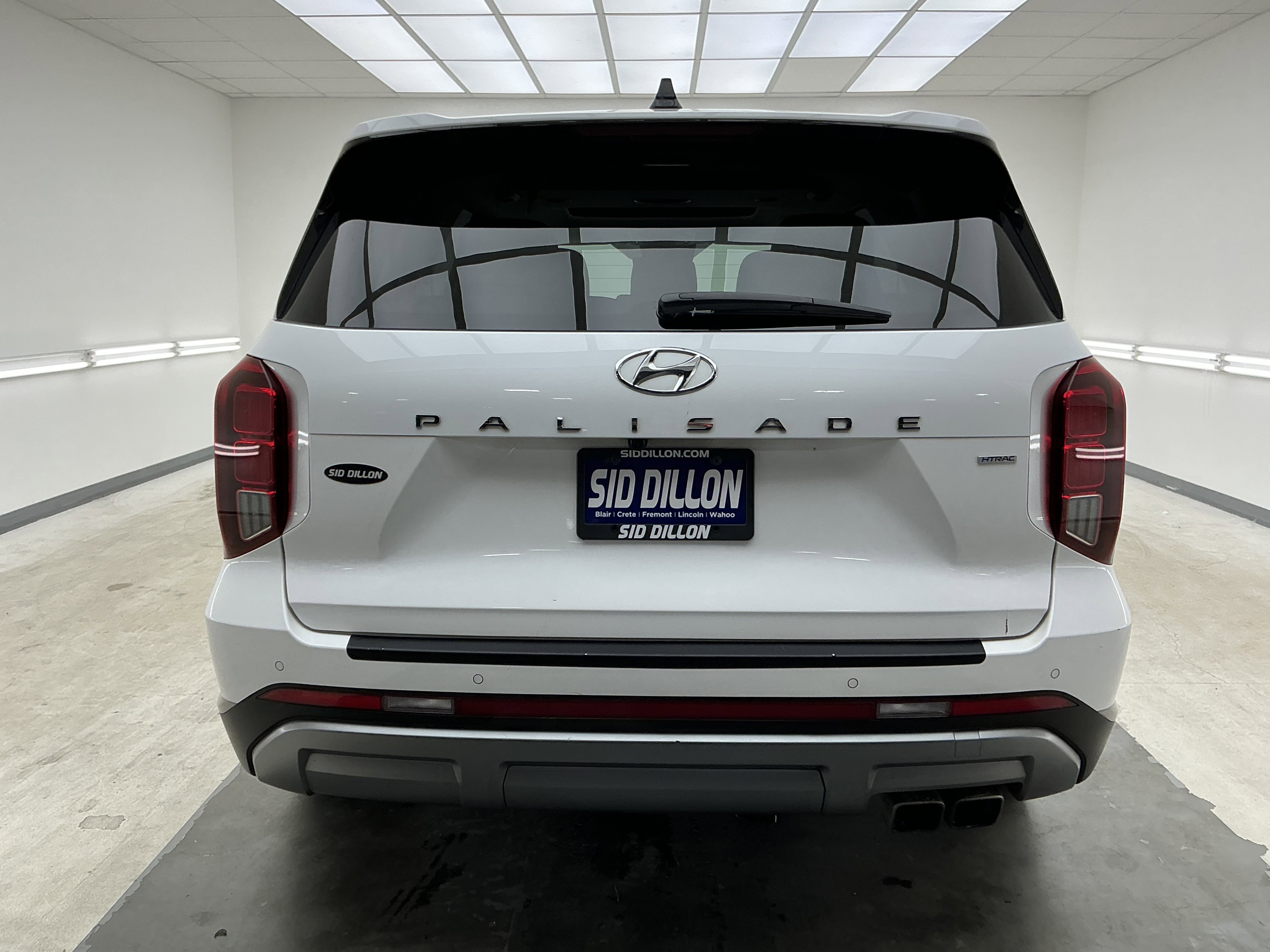 Used 2023 Hyper White Hyundai SEL image 5