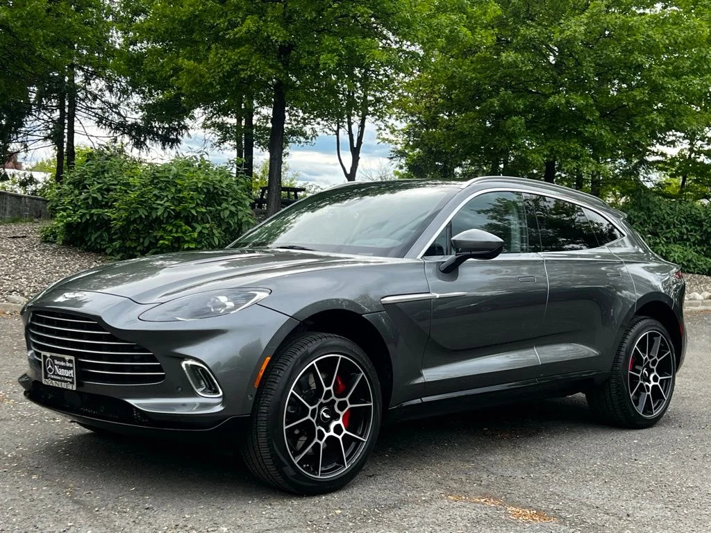 2021 Aston Martin DBX 4.0 V8 AWD's photo