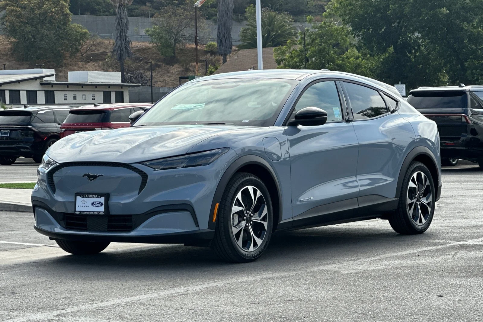 New 2026 Gray Ford Select image 7