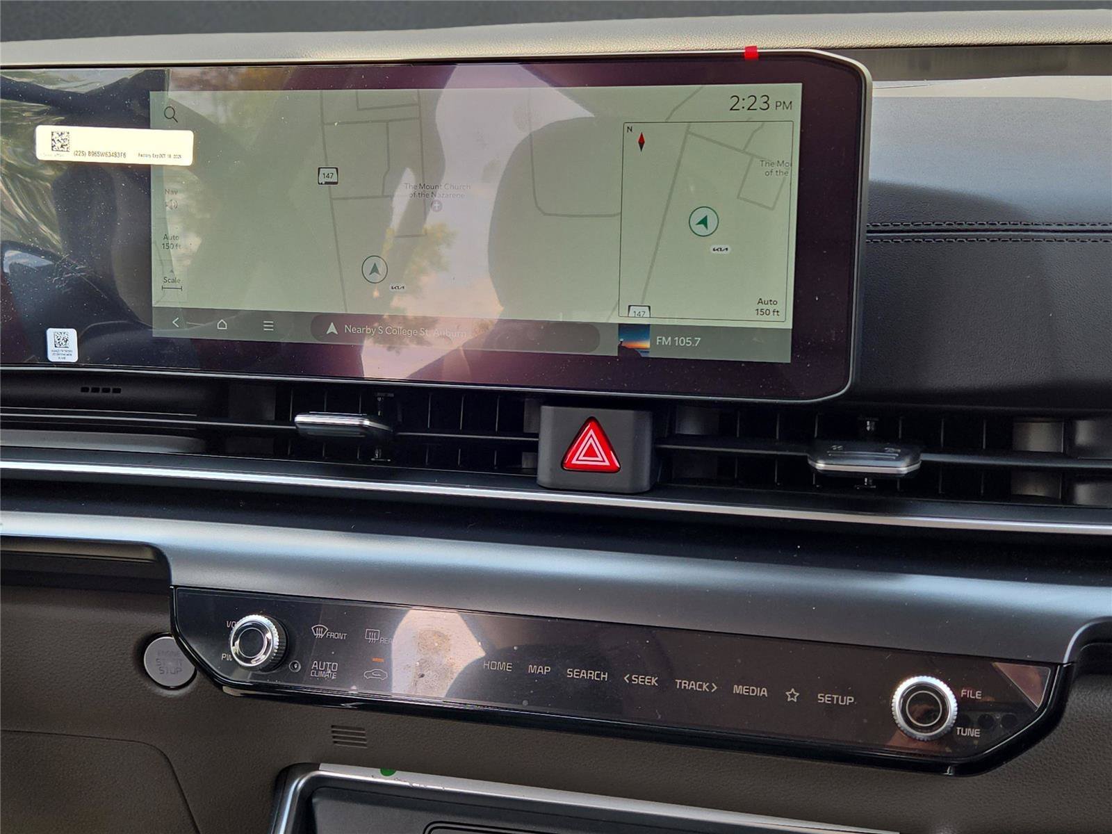 2025 Kia Carnival LXS - Photo 15