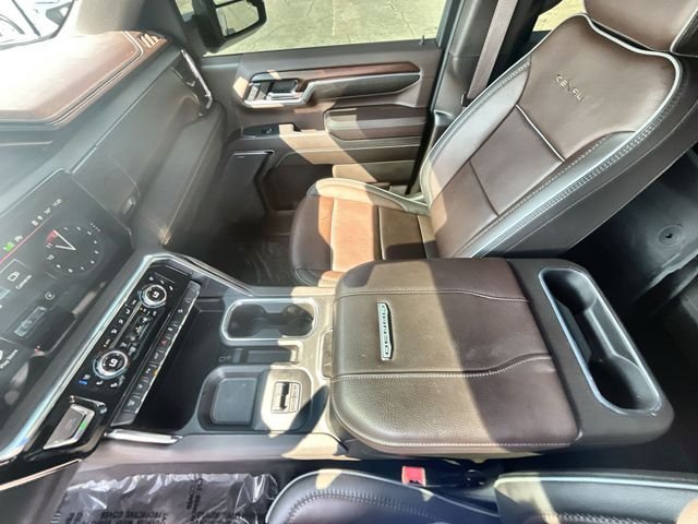 Used 2024 White GMC Denali image 20