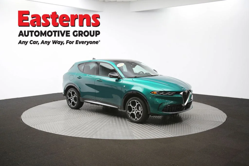Used 2024 Green Alfa Romeo Ti image 49