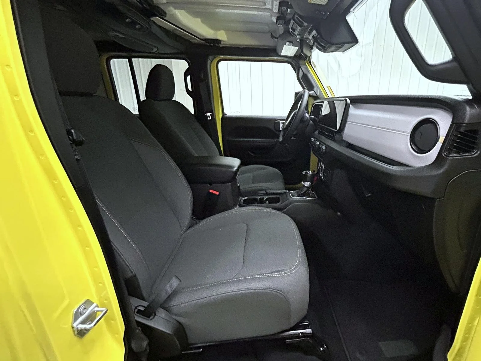 Used 2024 Yellow Jeep Sport S image 15