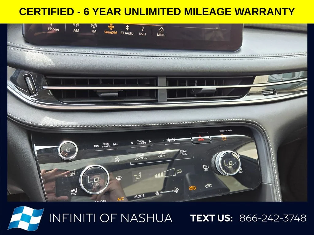 Certified Used 2023 White INFINITI LUXE image 26
