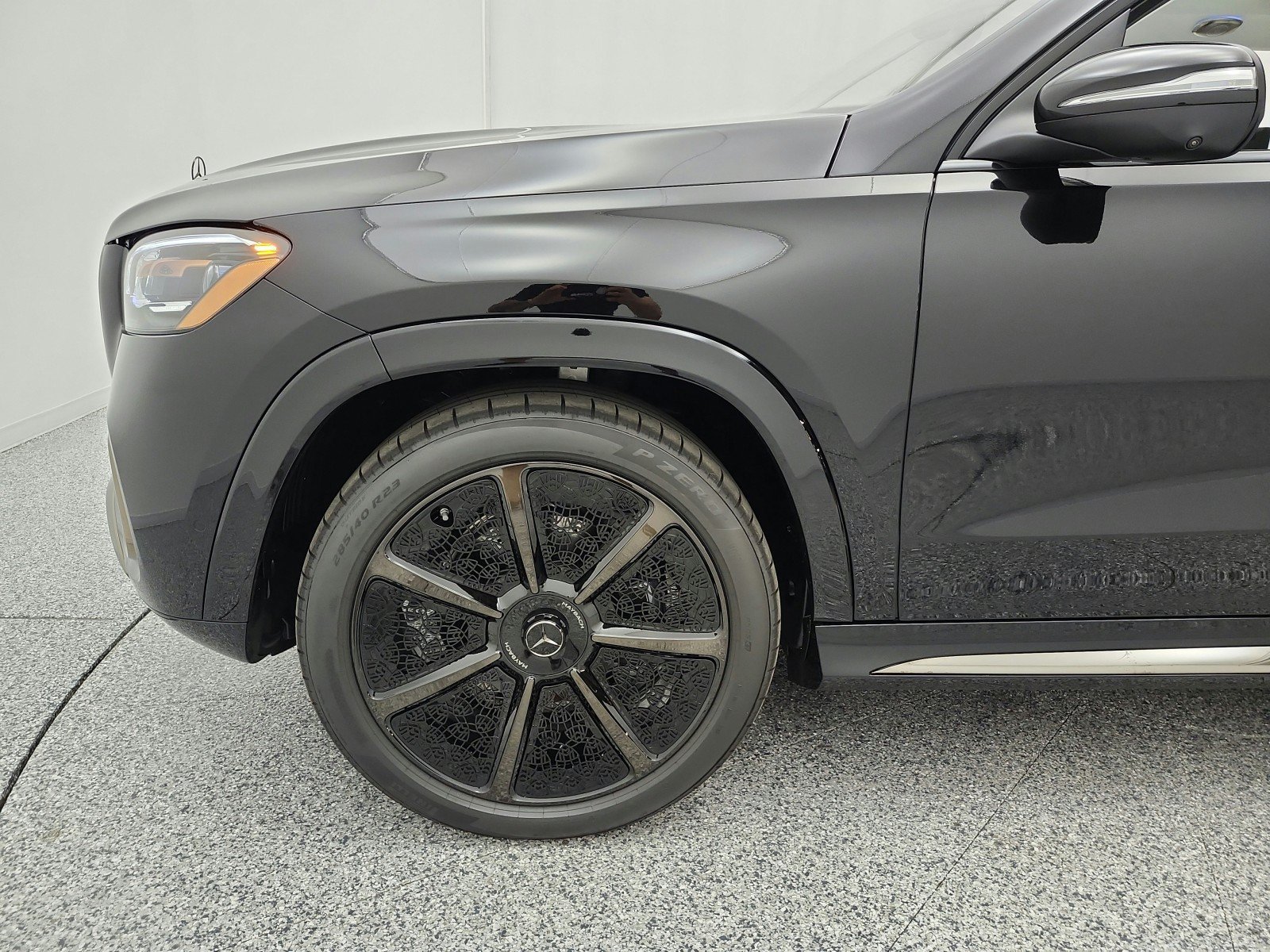 New 2026 Obsidian Black Mercedes-Benz Maybach GLS 600 4MATIC® SUV image 34