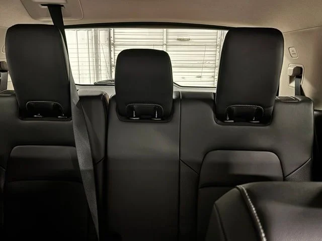Used 2024 White Nissan SL image 21
