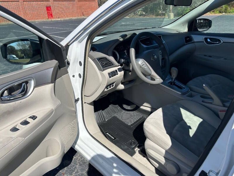 Used 2013 White Nissan FE+ SV image 9