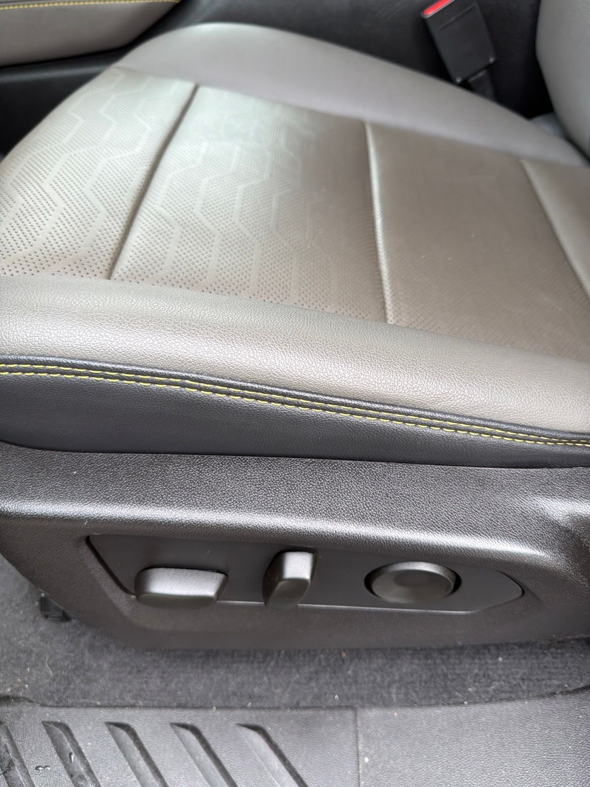 Used 2024 Black Chevrolet ZR2 image 18