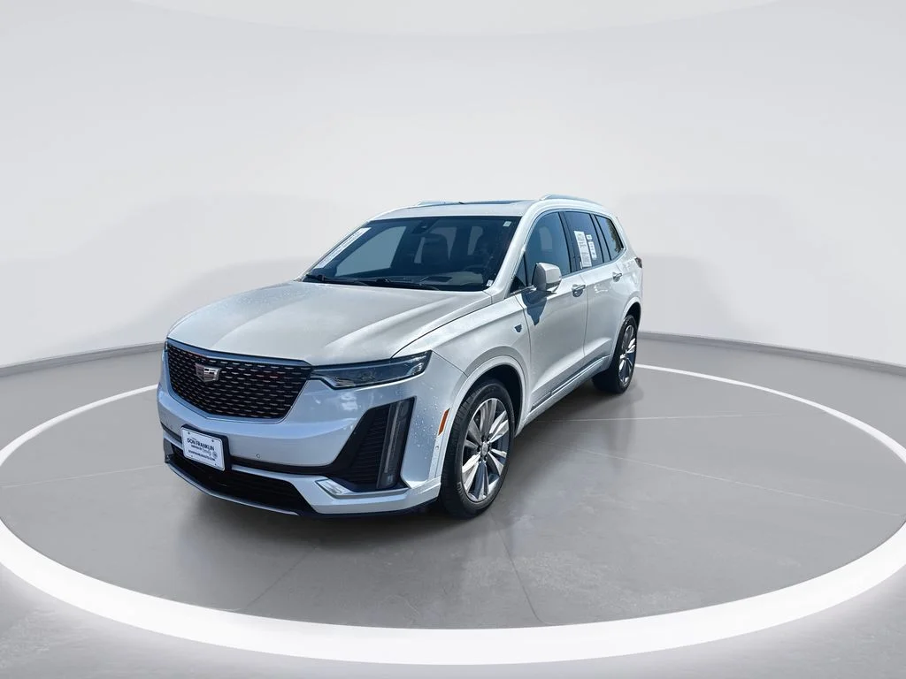 Used 2024 White Cadillac Premium Luxury image 4