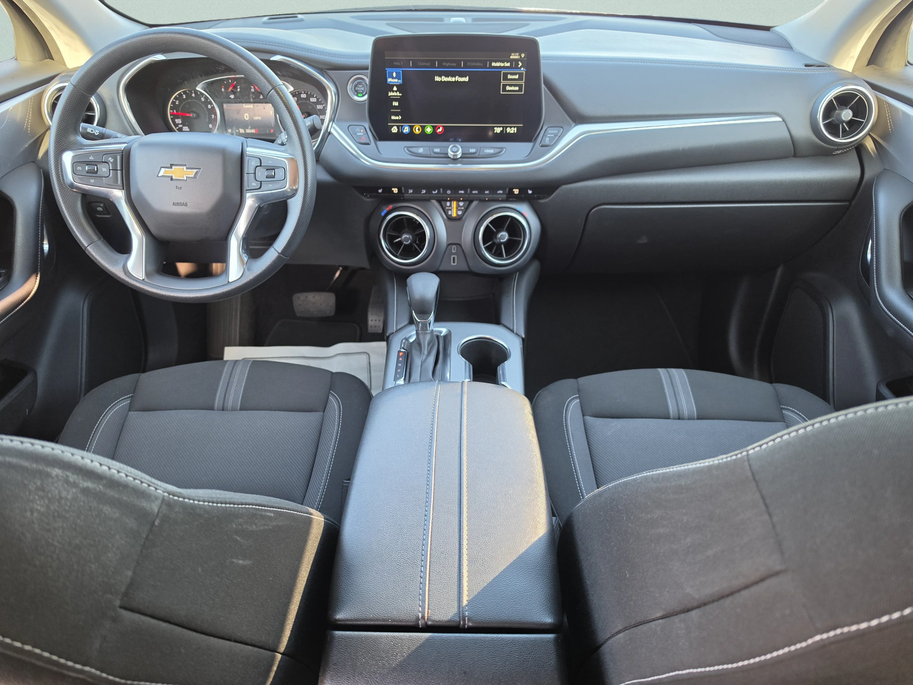 Used 2025 Sterling Gray Metallic Chevrolet LT image 17