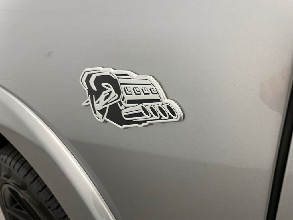 New 2026 Billet Silver Metallic Clear-Coat Exterior Paint RAM Laramie image 16