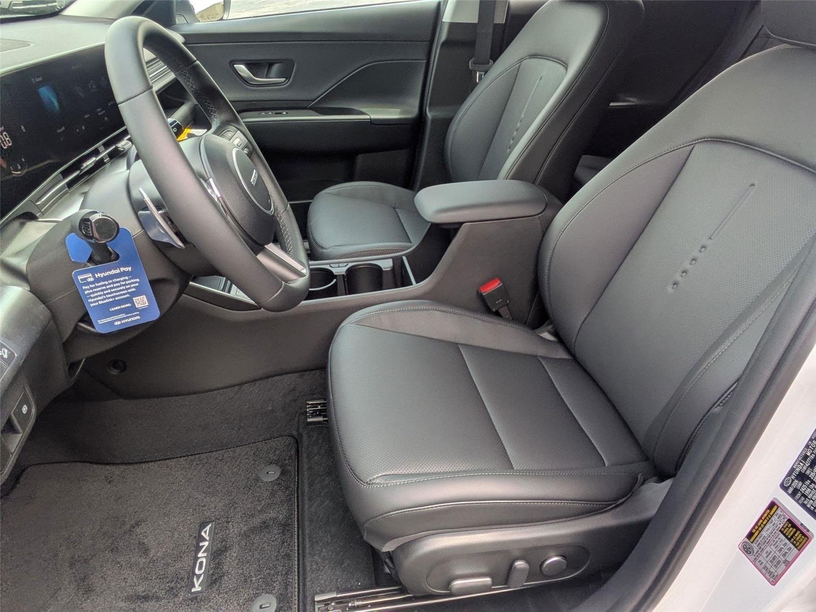 New 2026 Atlas White Hyundai SEL Premium image 17