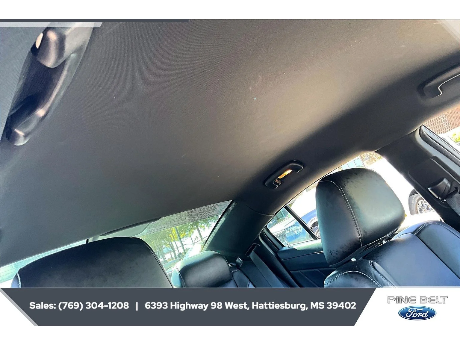 Used 2022 F8 Green Dodge SXT image 16