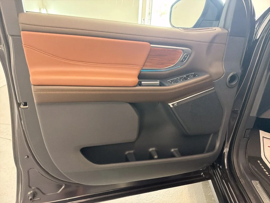 New 2027 Gray Ford King Ranch image 13