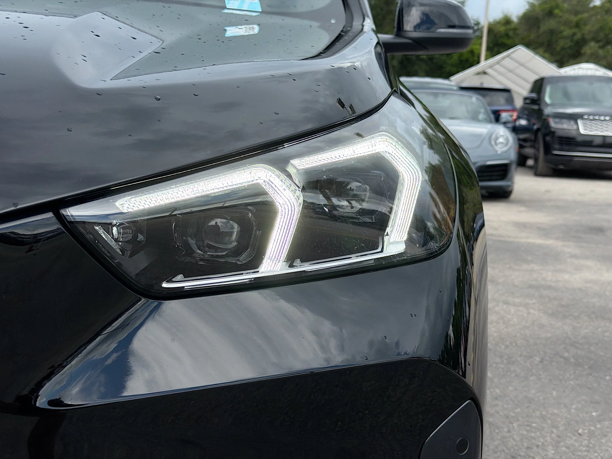 New 2026 Jet Black BMW xDrive28i image 9
