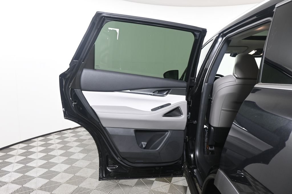 2027 INFINITI QX60 LUXE - Photo 33