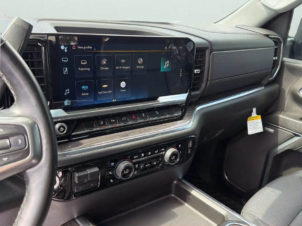 2024 Chevrolet Silverado 2500HD LTZ - Photo 22
