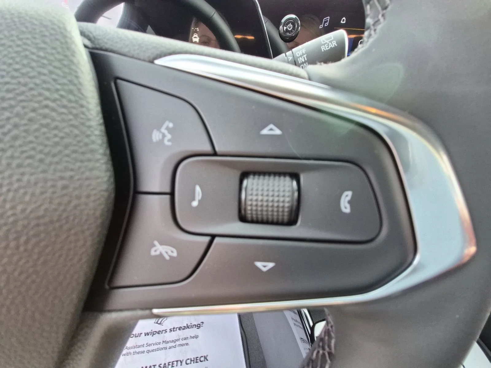 2026 Chevrolet Trax Activ - Photo 15