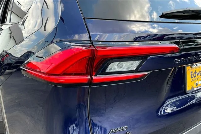 Used 2024 Blue Toyota XLE image 22