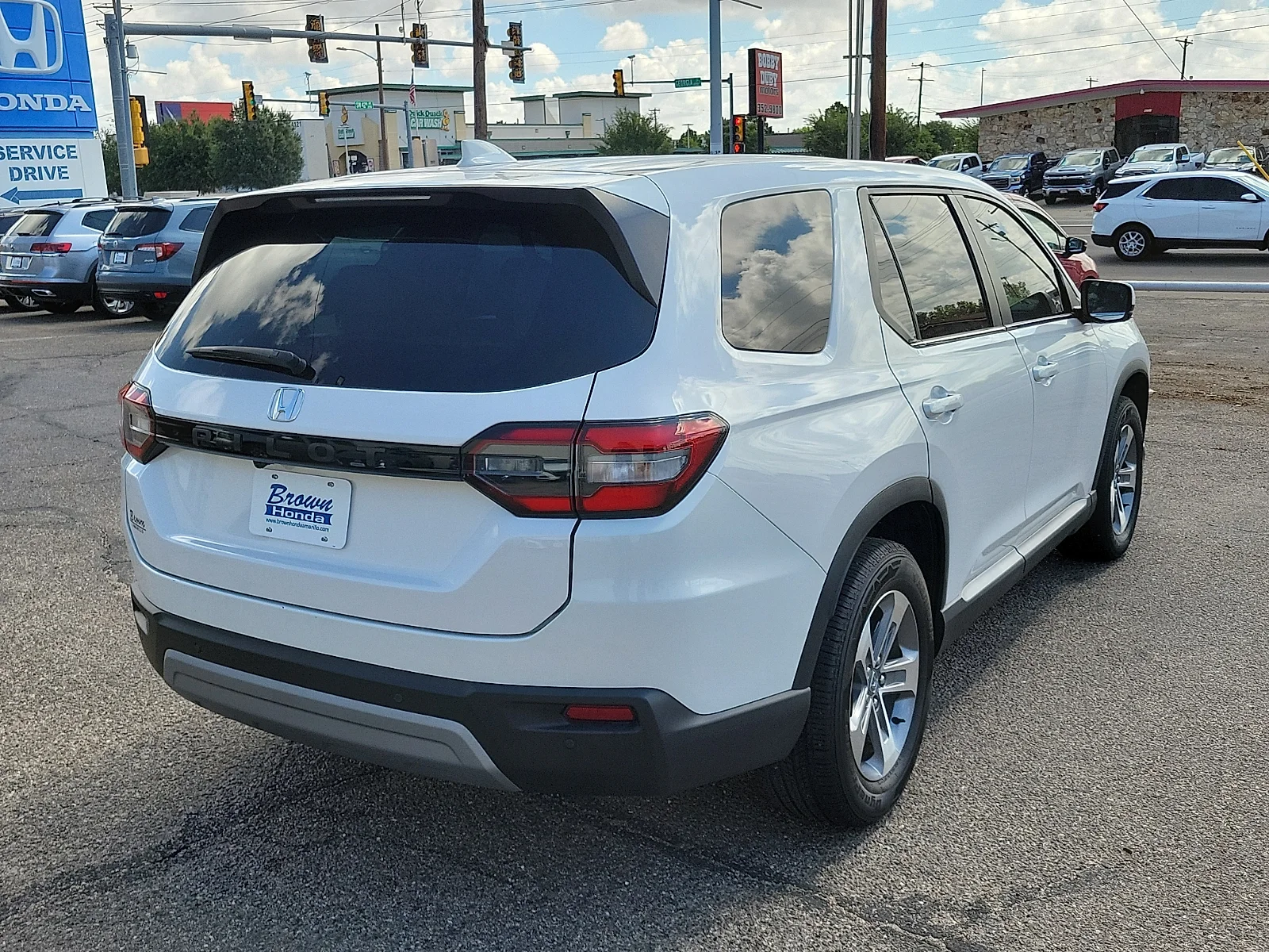 Certified Used 2025 Platinum White Pearl Honda EX-L image 10