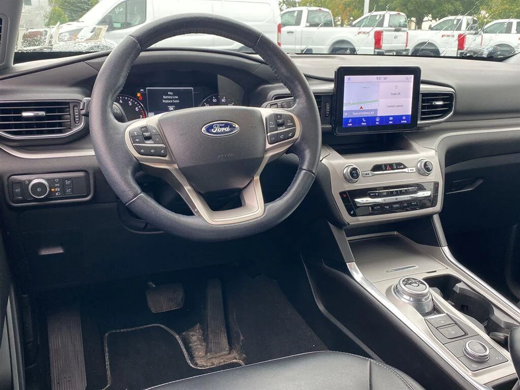 Used 2022 Carbonized Gray Ford XLT image 3