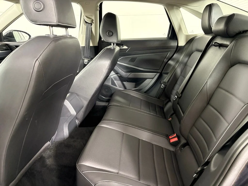 Used 2024 Black Volkswagen 1.5T SE image 40
