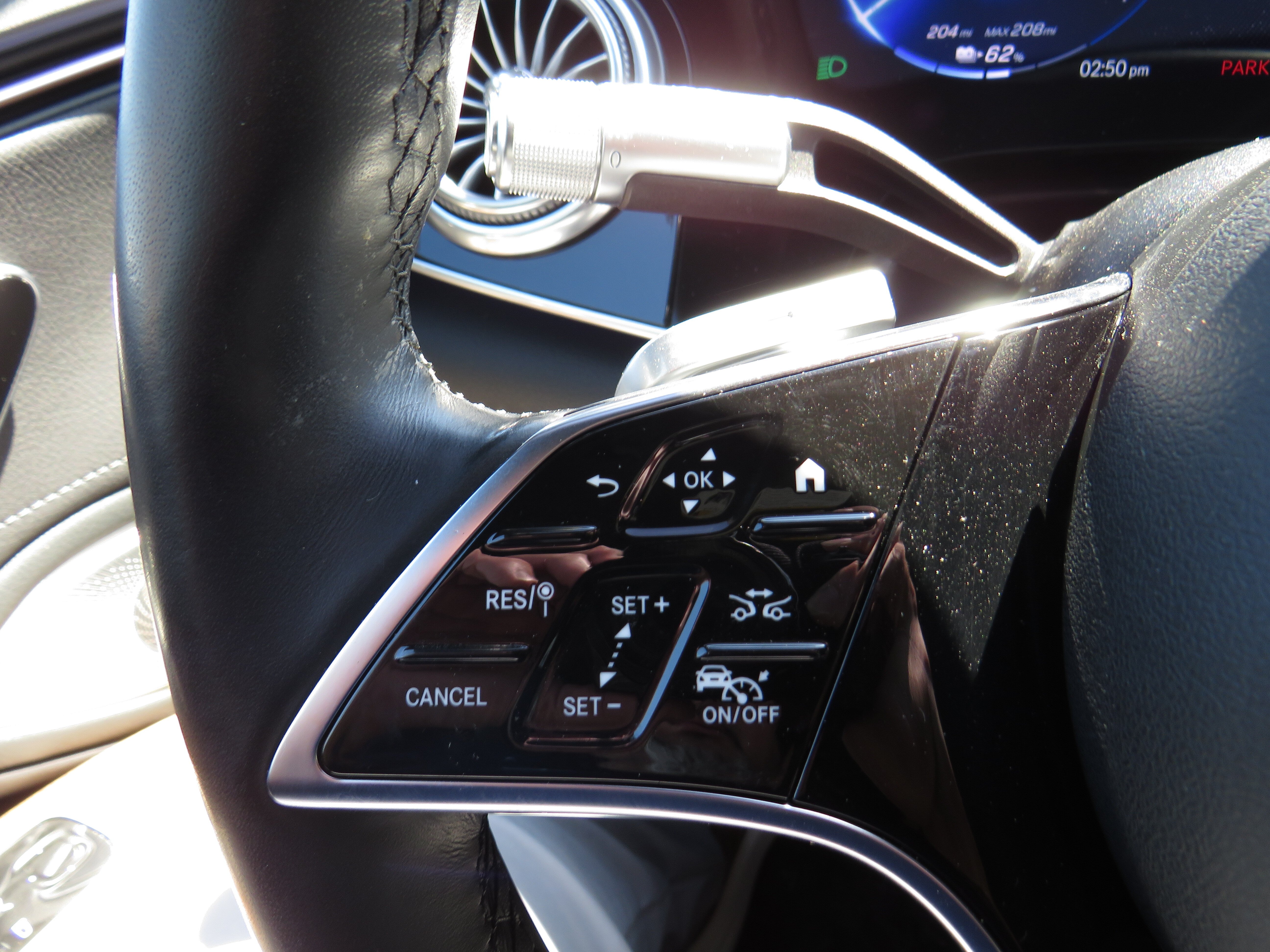 Certified Used 2023 Twilight Blue Metallic Mercedes-Benz EQS 580 4MATIC® image 9