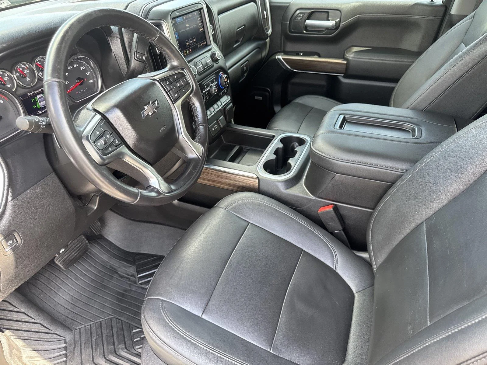 Used 2021 SHADOW GRAY METALLIC Chevrolet RST image 10