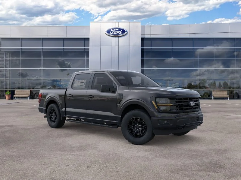 New 2026 Agate Black Metallic Ford XLT image 32