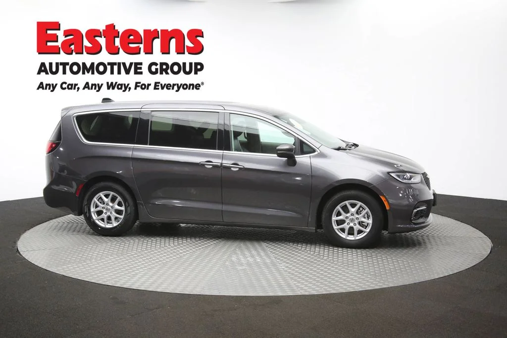 Used 2023 Gray Chrysler Touring L image 47