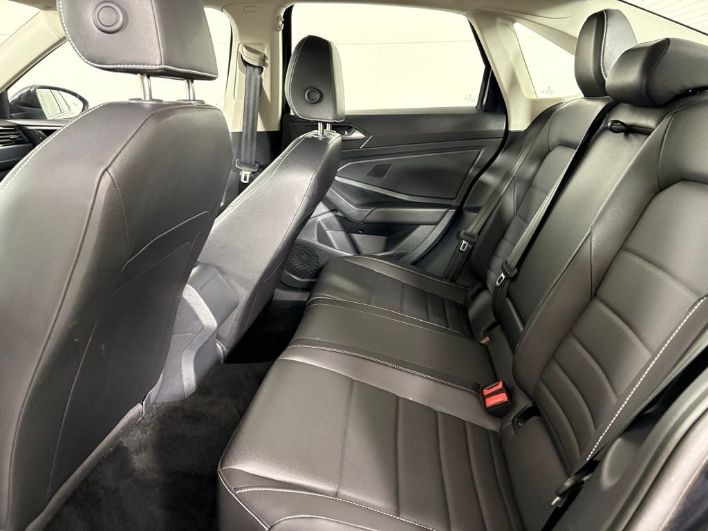Used 2024 Black Volkswagen 1.5T SE image 35