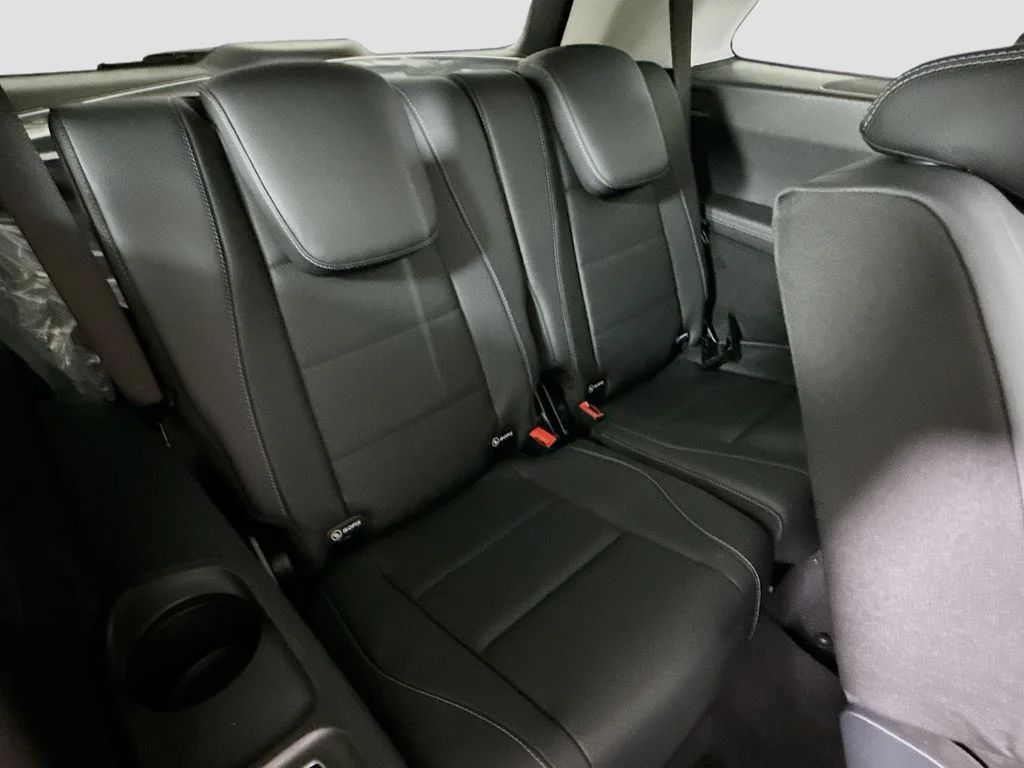 Certified Used 2026 Black Mercedes-Benz GLS 450 image 29