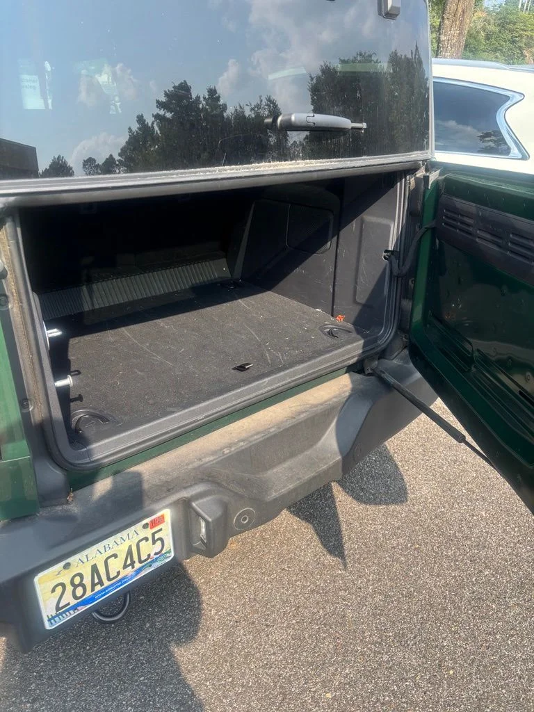 Used 2023 Eruption Green Metallic Ford Outer Banks image 8