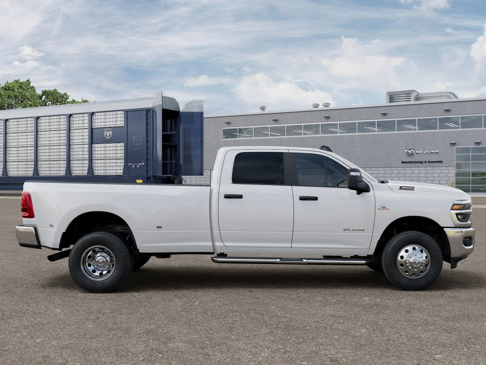 New 2026 Bright White Clear-Coat Exterior Paint RAM Big Horn image 12