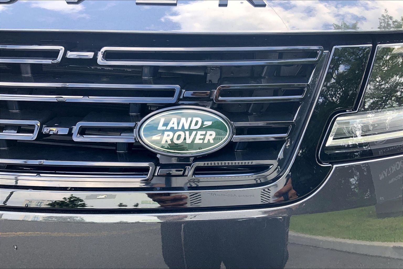New 2027 Carpathian Grey Land Rover SE image 16