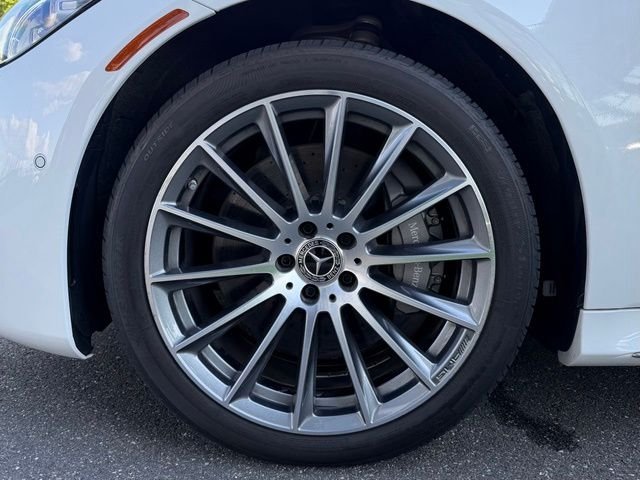 Certified Used 2025  Mercedes-Benz S 580 image 11