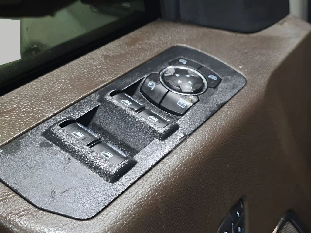 Used 2018 White Platinum Ford King Ranch image 16