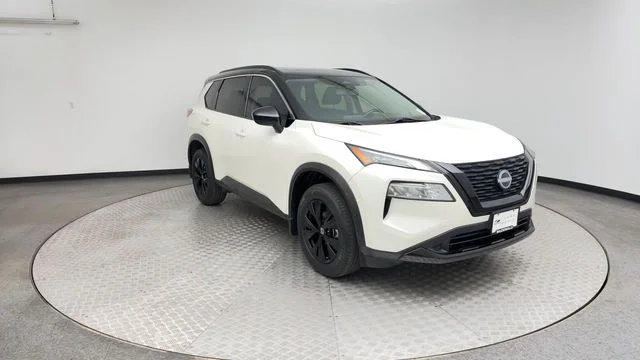 Used 2023 White Nissan SV image 8