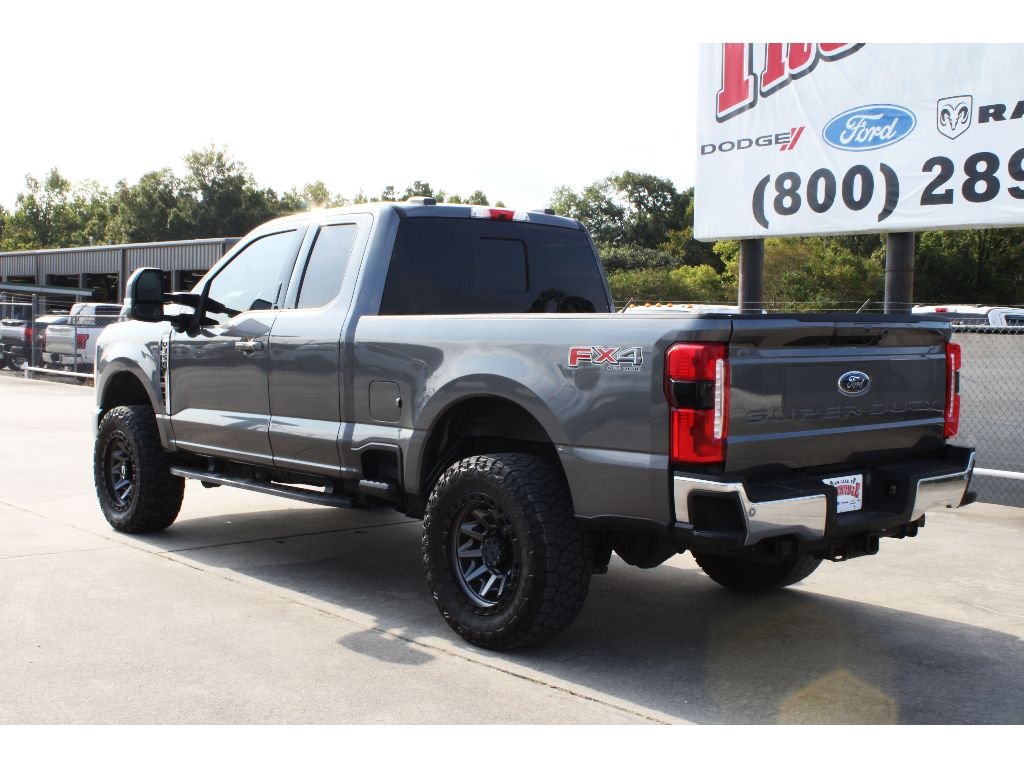 Used 2023 CARBONIZED Ford LARIAT image 25