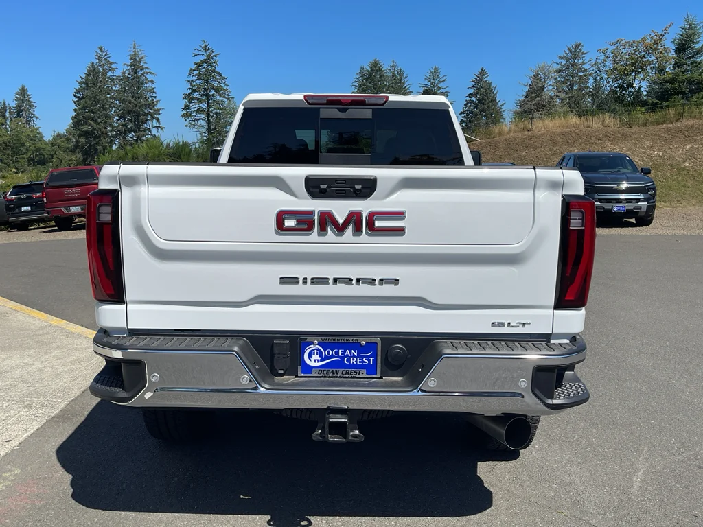 2025 GMC Sierra 3500HD SLT - Photo 7