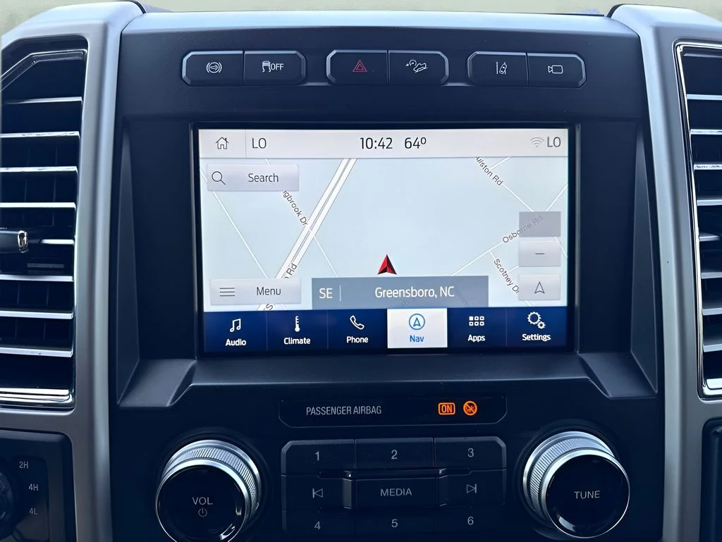 Used 2018 White Ford King Ranch image 22